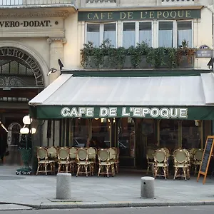 Apartamento Louvre Parisian Chicsuites, París