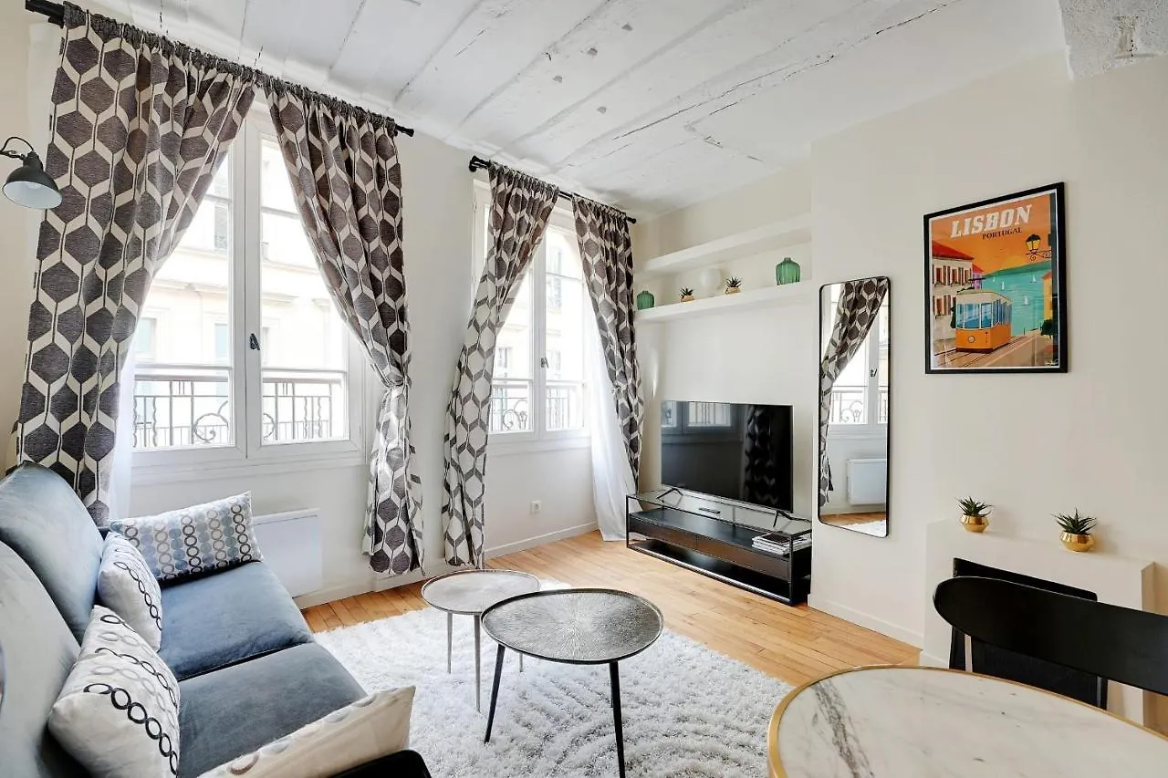 Saint-Honore Beautiful Apartment 4 People Paris France