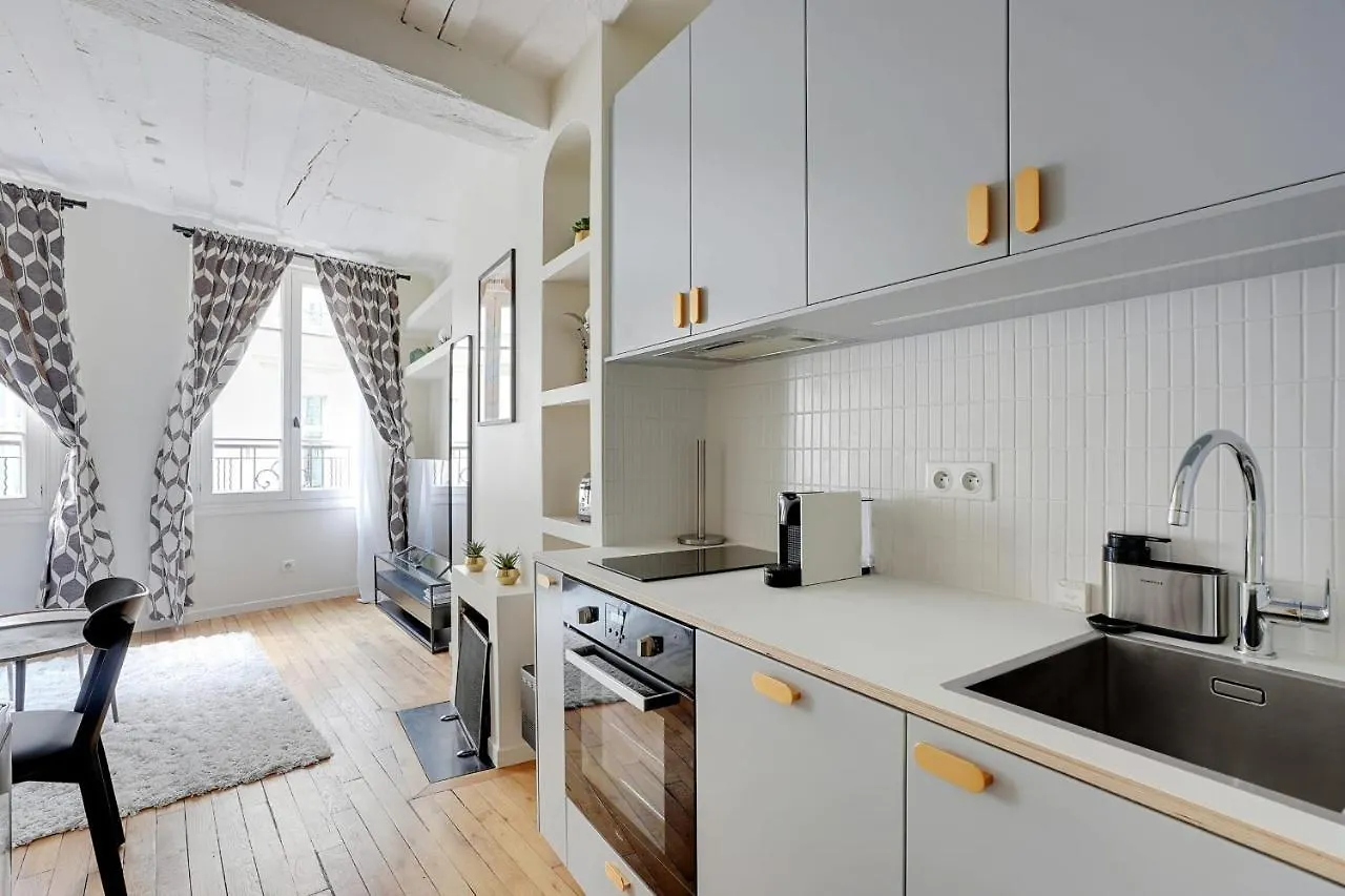 Saint-Honore Beautiful Apartment 4 People Paris